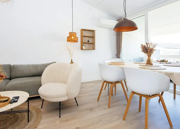 Nyaraló 6 Person In *