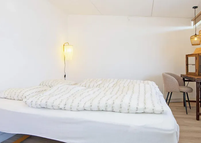 6 Person In Nyaraló Ringkøbing