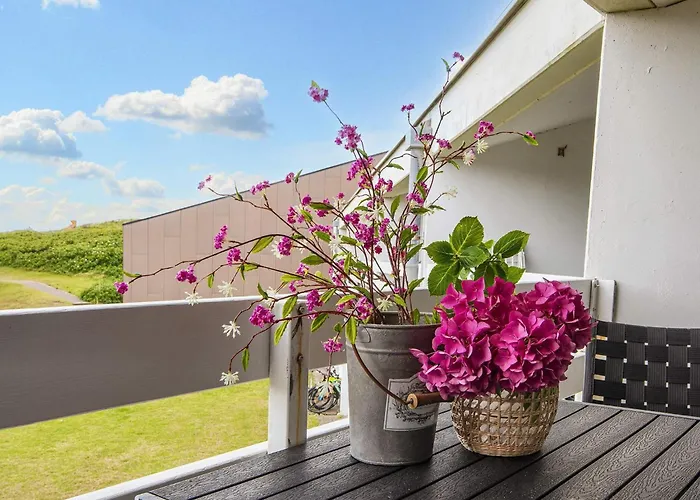 6 Person In Nyaraló